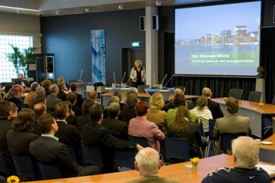 Presentaties in de raadzaal van het gemeentehuis in Veldhoven