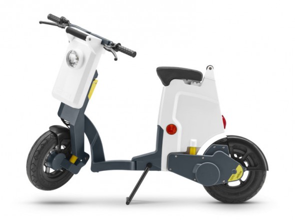 Doordat er geen uitlaat, benzinetank enz. aanwezig is bij de elektrische scooter, kan deze opvouwbaar worden gemaakt.